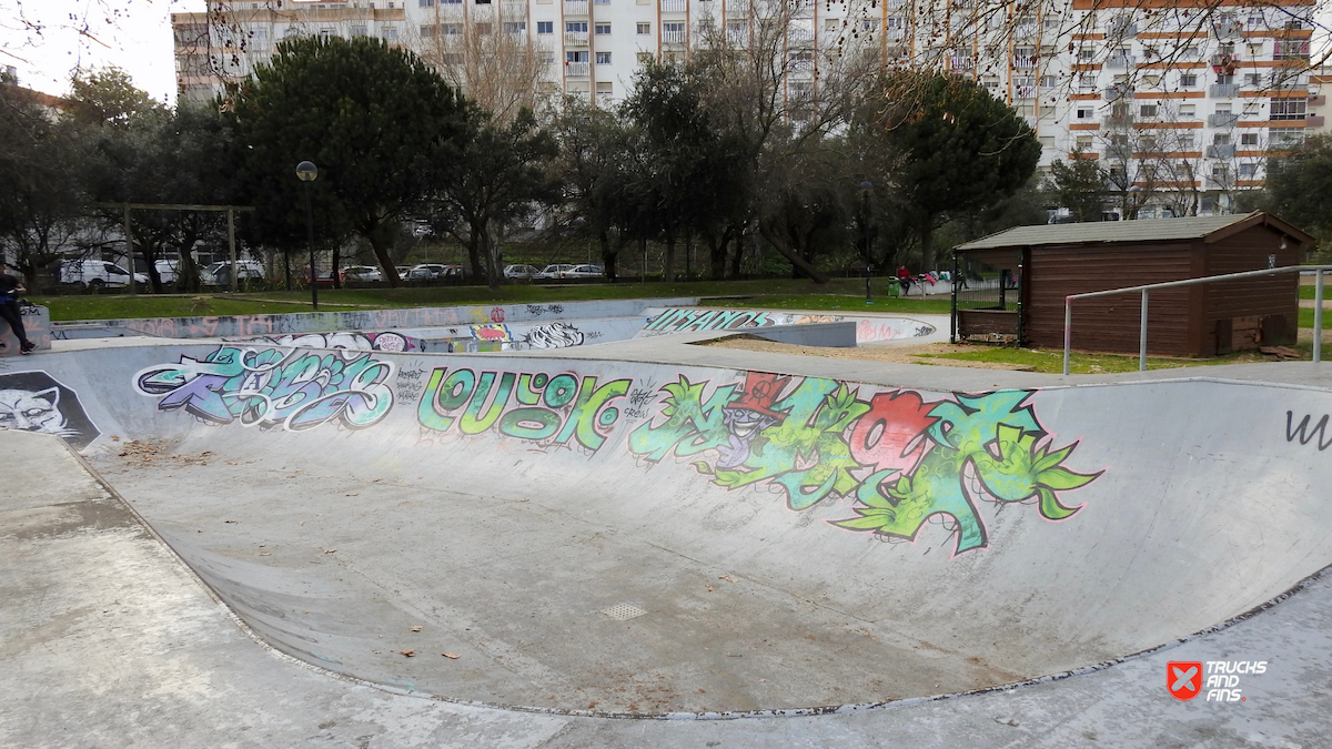 Ilha Magica do Lido skatepark